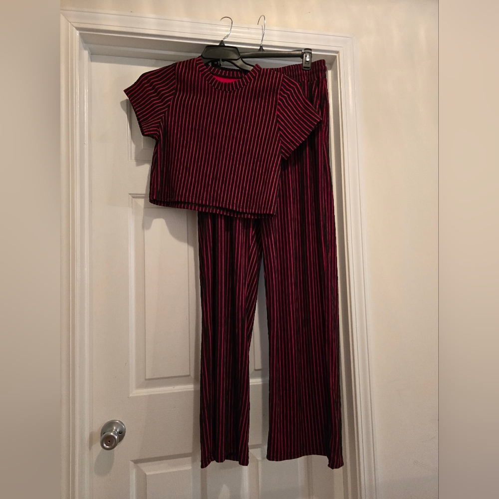 Striped Black and Red Women's Pants & Top Set